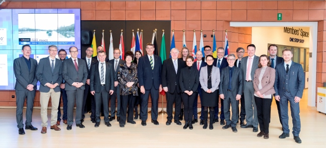 Die IBK Delegation beim Empfang durch Karl Heinz Lambertz Präsident des Europäischen Ausschusses der Regionen Quelle Staatsministerium Baden Württemberg 